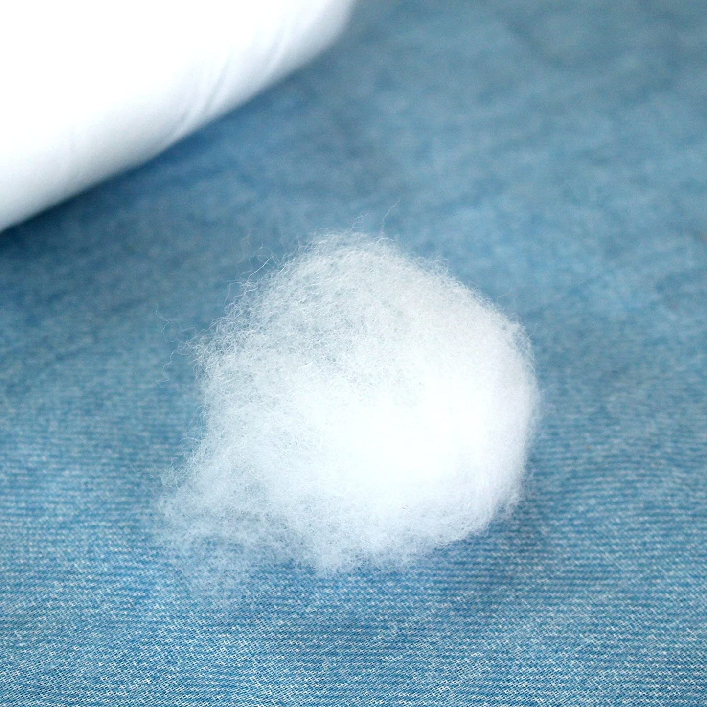 サンフェルト 手芸用わた 50g（CN14-50G）｜ふんわり軽やか・ぬいぐるみ・マスコット用中綿