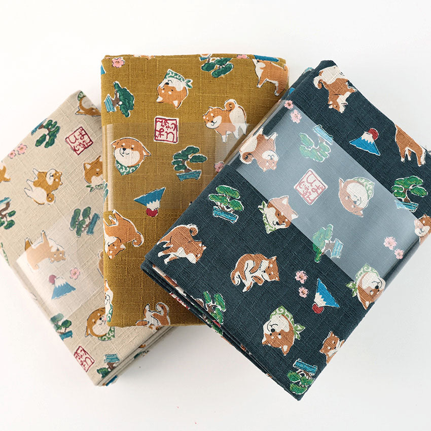 柴犬と和モチーフ柄｜綿100％ツムギ生地［約110×50cm／ドビー織］