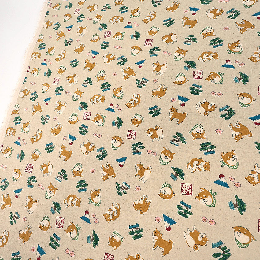 柴犬と和モチーフ柄｜綿100％ツムギ生地［約110×50cm／ドビー織］