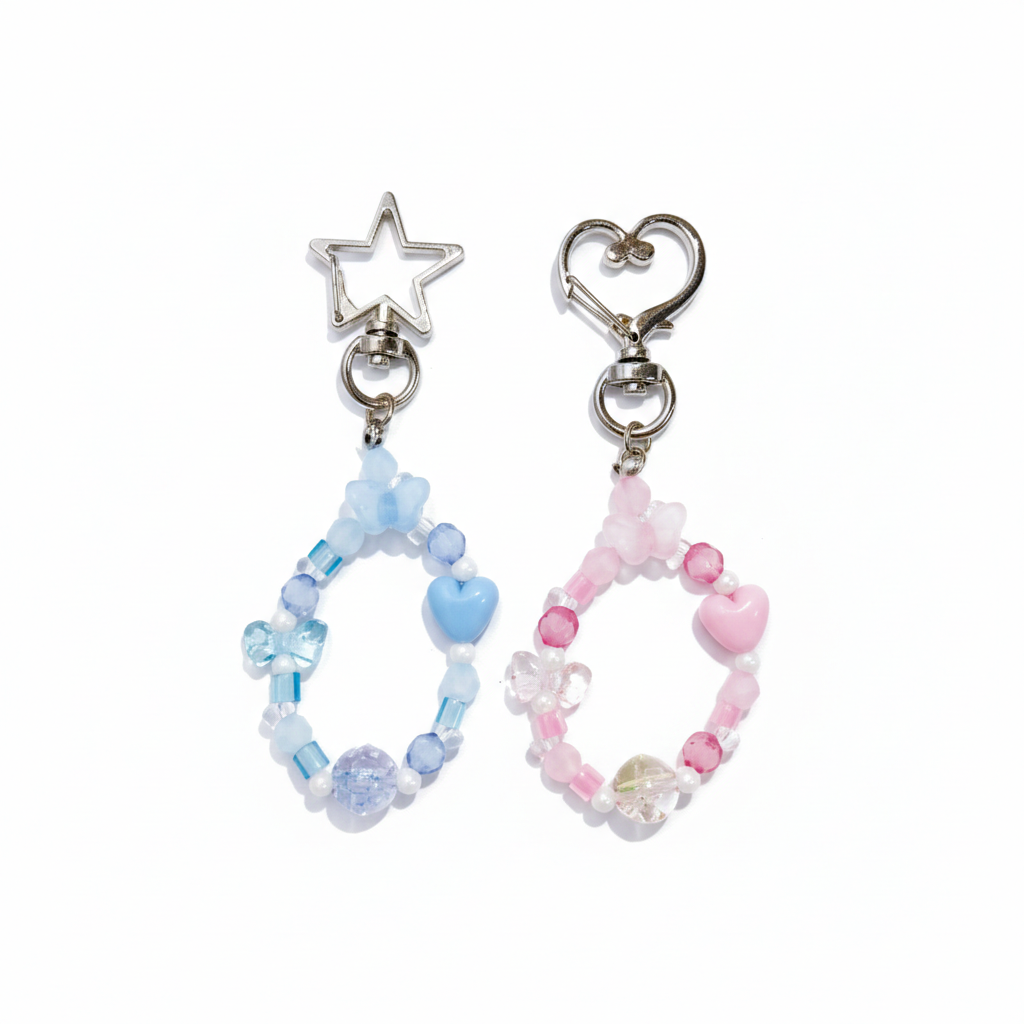 ポップなキーホルダーキット（水色とピンク）2個入り