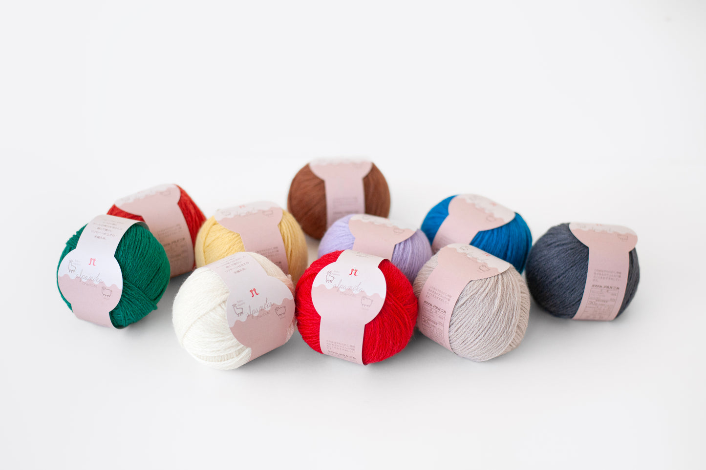 ハマナカ アルパニカ 並太毛糸 No.008 ベビーアルパカ50% ウール50% 30g玉巻（約140m）